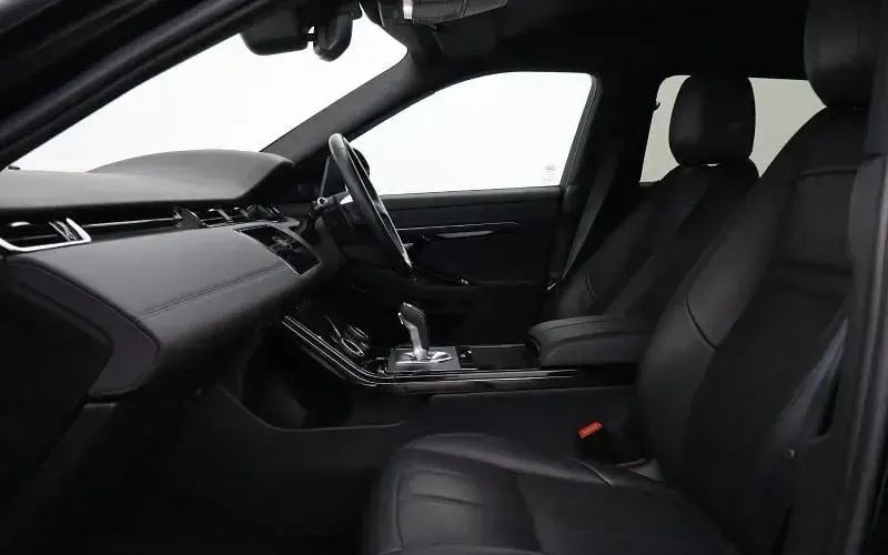 Used Land Rover Range Rover evoque SE Dynamic 253 HP (186 kW) 2023 SUV