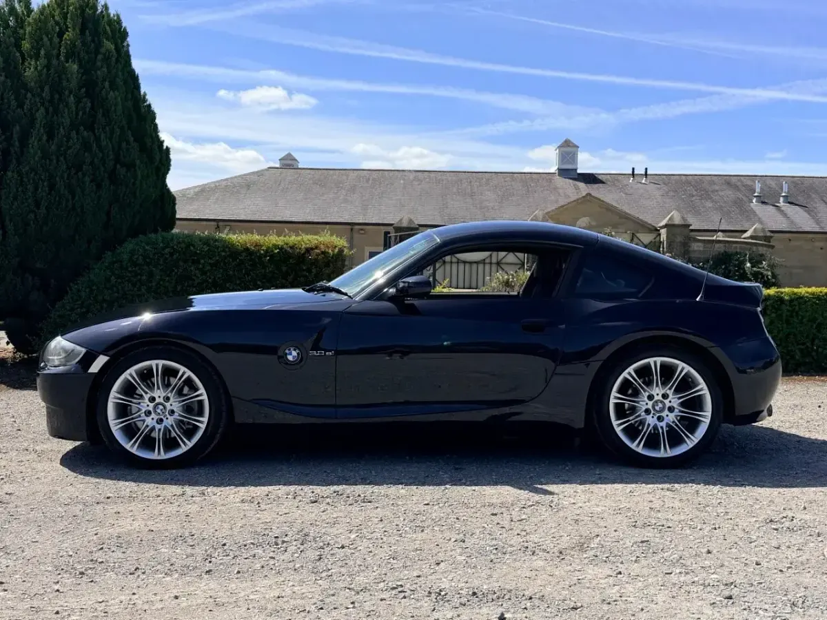 Used BMW Z4 Comfort Edition 265 HP (194 kW) 2008 Black Coupe