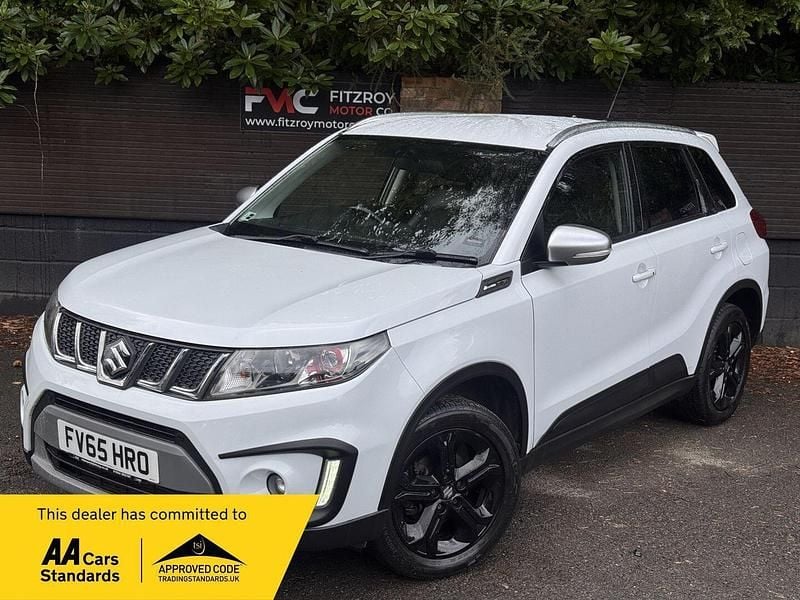 White Used 2016 Suzuki Vitara SUV | £10,495 (Fair price) - Image 1/3