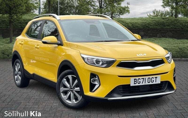 Used 2024 Kia Stonic 2 SUV | £13,215 (Good price) - Image 1/4