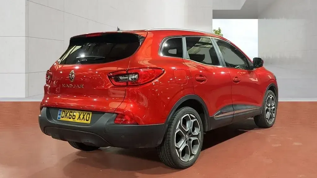 Used Renault Kadjar Dynamique 130 HP (95 kW) 2018 Red SUV