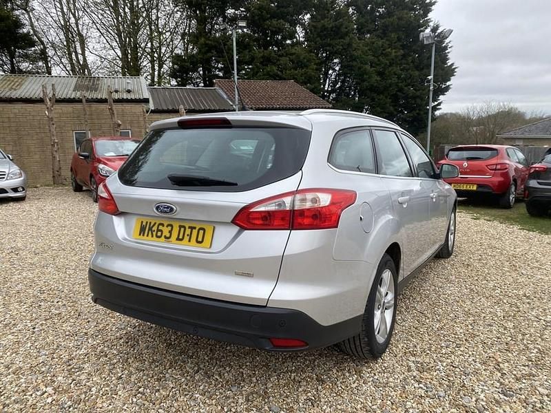 Used Ford Focus Zetec 2013 Silver Estate