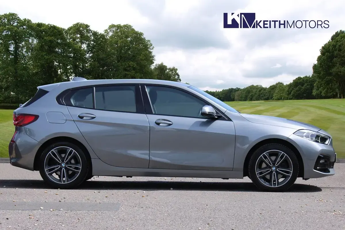 Used BMW 116 Sport Line 2022 Grey Hatchback