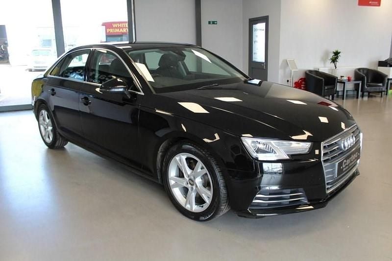 Used Audi A4 Comfort 190 HP (139 kW) 2017 Black Sedan