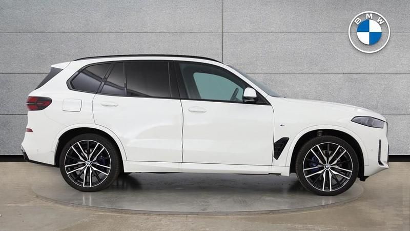 Used BMW X5 M Sport 347 HP (255 kW) 2025 White SUV