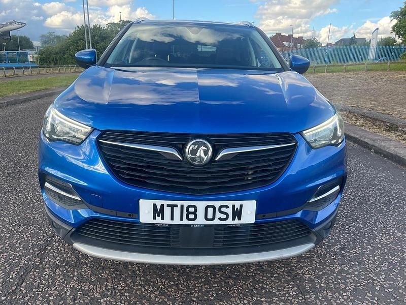 Used Vauxhall Grandland X Sport 130 HP (95 kW) 2018 Blue SUV