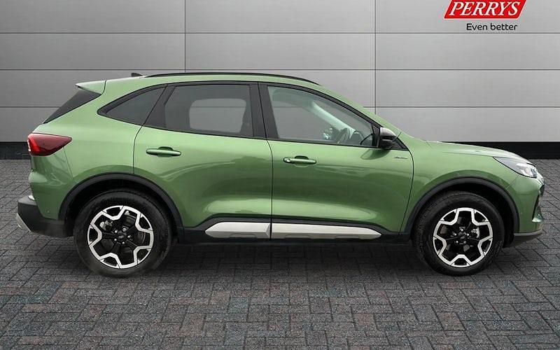 Used Ford Kuga Active 242 HP (177 kW) 2025 SUV