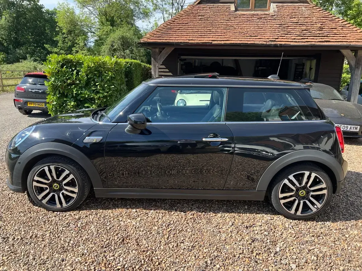 Used Mini Cooper SE Hatch 2021 Black Hatchback