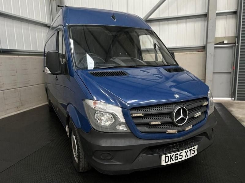 Used Mercedes Sprinter 129 HP (94 kW) 2015 White Van