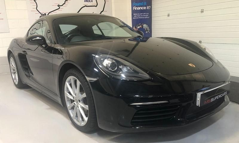 Usado Porsche 718 Cayman 2017 Preto Coupé