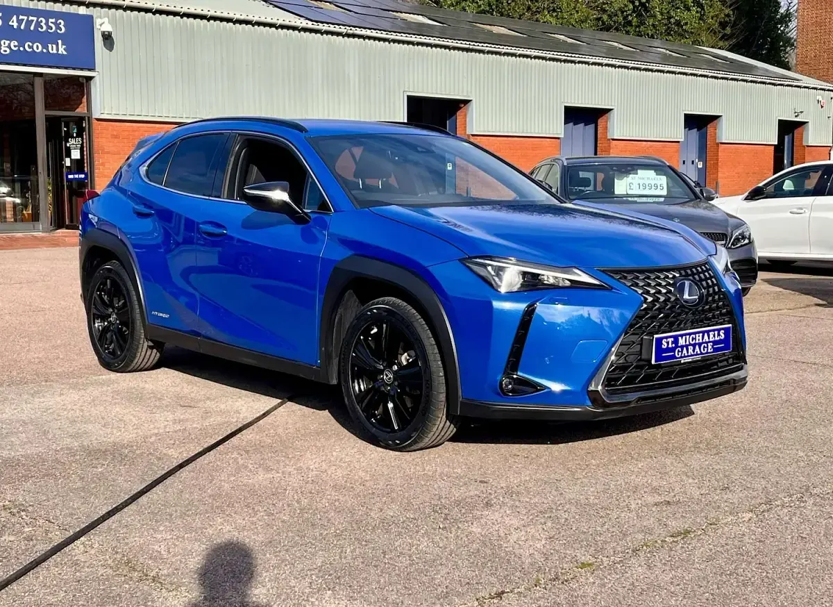 Used Lexus UX 250h 2022 Blue SUV