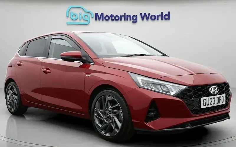 Used Hyundai i20 Premium 101 HP (74 kW) 2023 Hatchback
