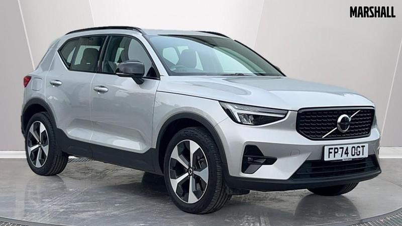 Silver Used 2024 Volvo XC40 Plus SUV | £32,199 (Fair price) - Image 1/4
