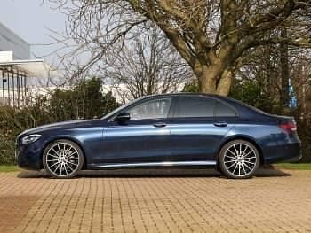 Used Mercedes E200 AMG line 200 HP (147 kW) 2022 Blue Estate