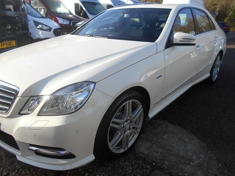 Used Mercedes E200 Sport Edition 2011 White Sedan