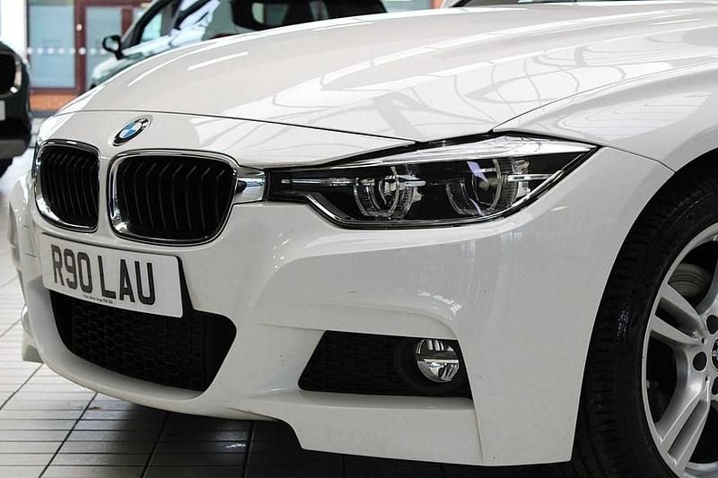 Used BMW 320 M Sport 190 HP (139 kW) 2018 White Sedan