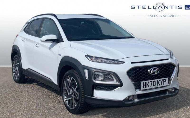 White Used 2020 Hyundai Kona Premium SE SUV | £16,811 (Fair price) - Image 1/4