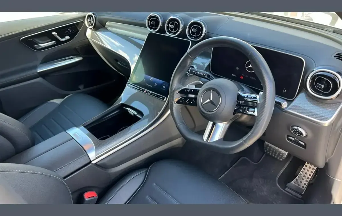 Used Mercedes GLC300de AMG Line Premium 328 HP (241 kW) 2023 Silver SUV