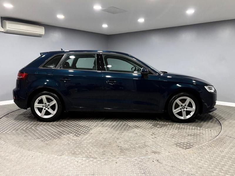 Used Audi A3 Sportback Performance 2016 Blue Hatchback