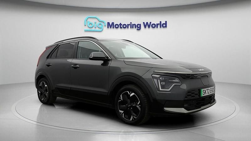 Grey Used 2022 Kia e-Niro SUV | £17,100 - Image 1/4