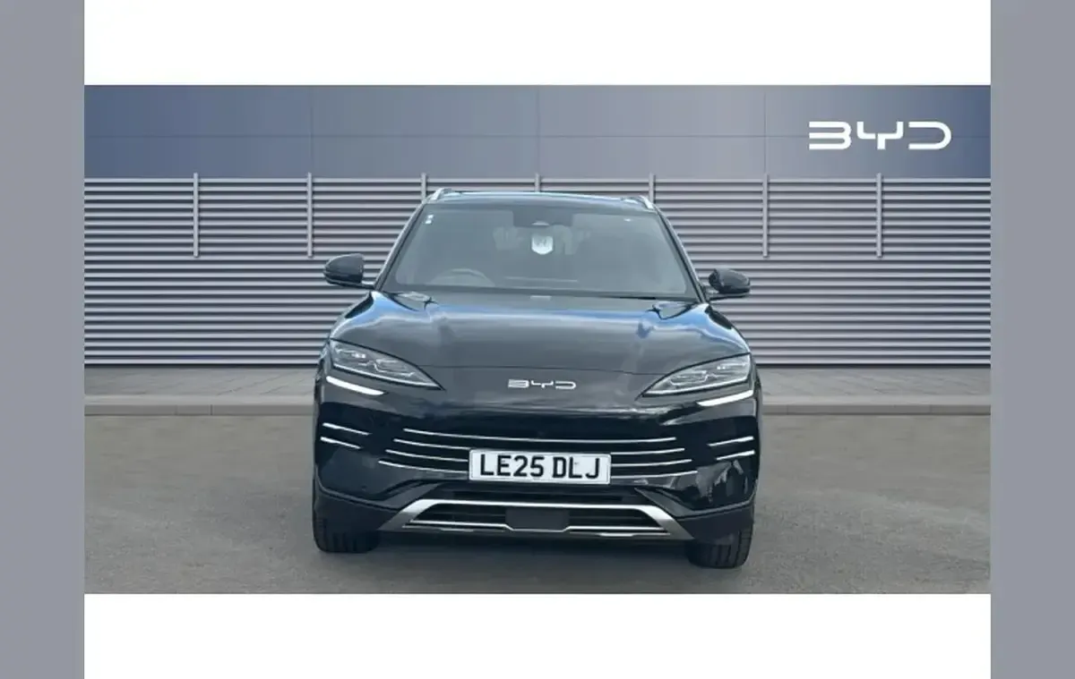 Used BYD Seal U Comfort 324 HP (238 kW) 2025 Black SUV