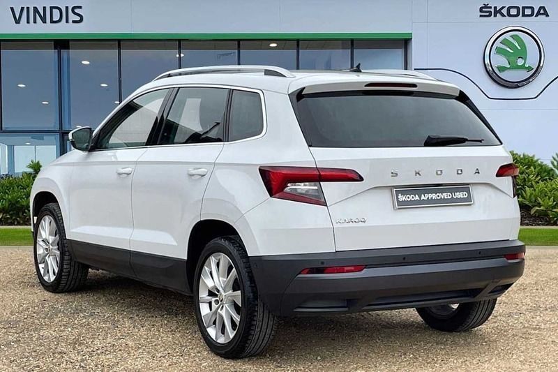 Used Skoda Karoq SE L 150 HP (110 kW) 2020 White SUV