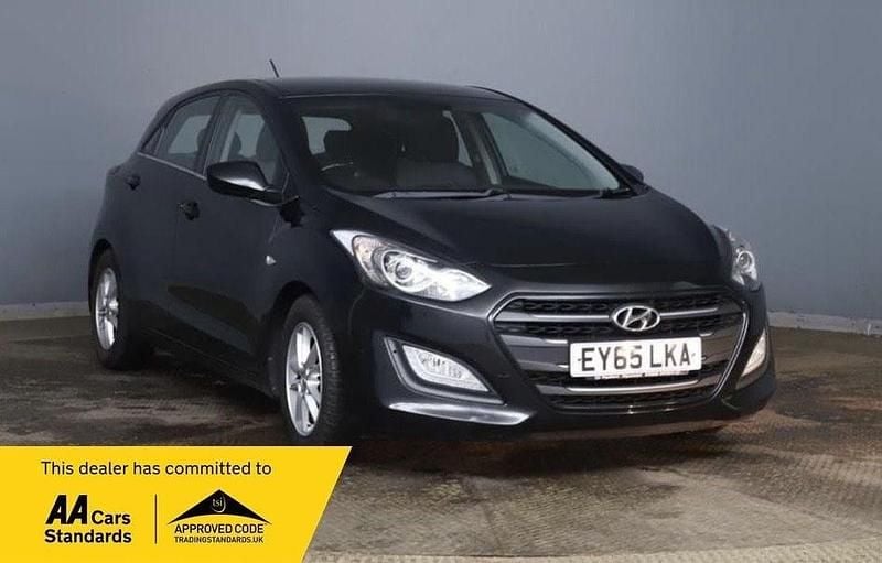 Black Used 2015 Hyundai i30 SE Hatchback | £3,995 (Good price) - Image 1/1