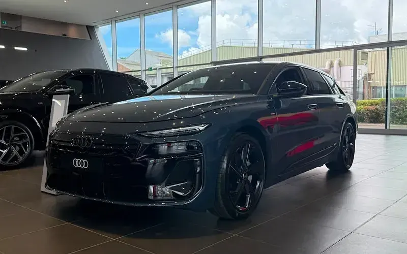 Used Audi A6 e-tron Black Edition 269 kW (367 HP) 2026 Estate