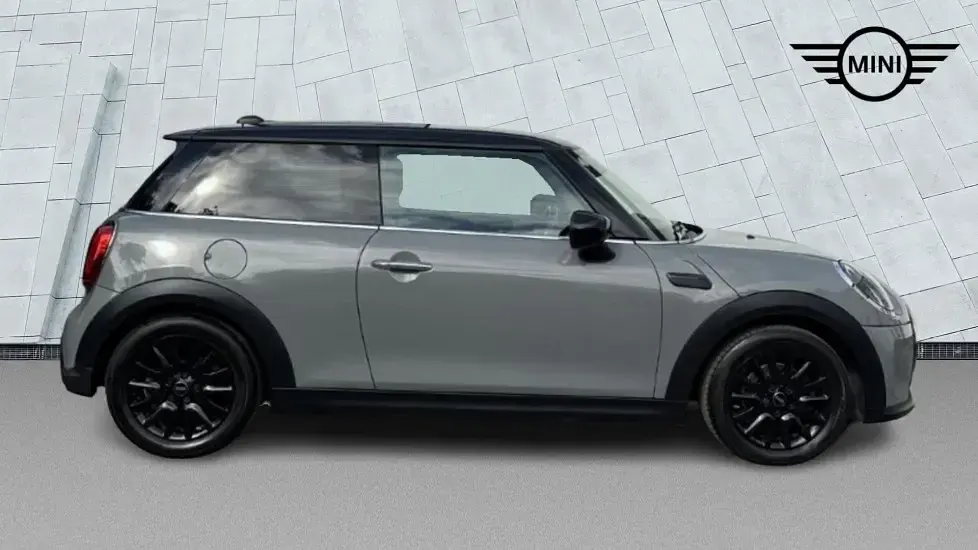 Used Mini Cooper Classic 135 HP (99 kW) 2021 Grey Hatchback