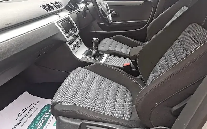 Used VW CC 150 HP (110 kW) 2014 Silver Sedan