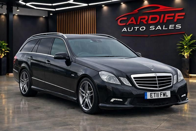 Begagnad Mercedes E350 2011 Svart Kombi