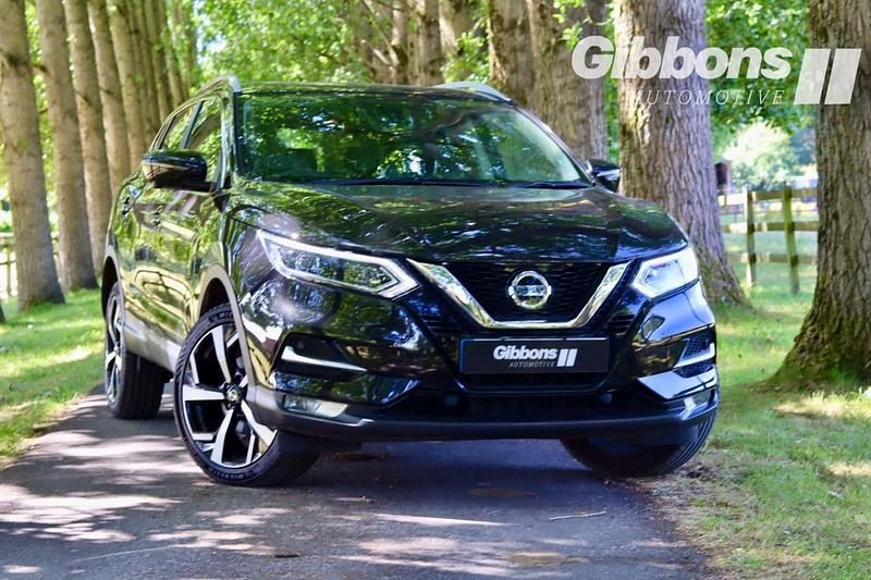 Black Used 2020 Nissan Qashqai Tekna SUV | £13,645 (Fair price) - Image 1/4