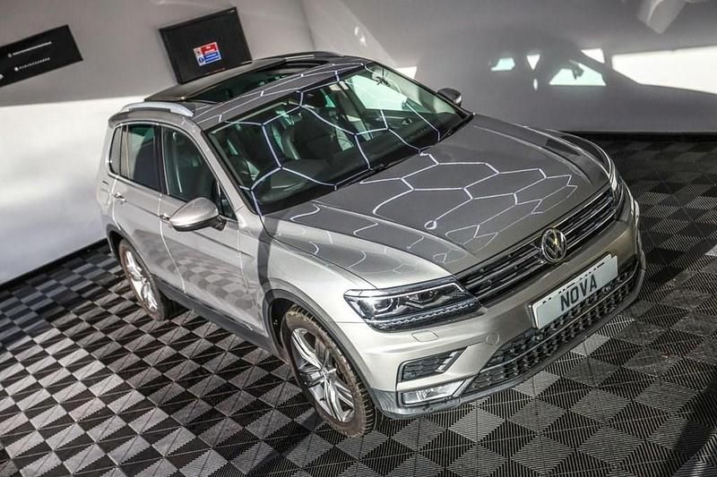 Used VW Tiguan SEL 180 HP (132 kW) 2017 Silver SUV