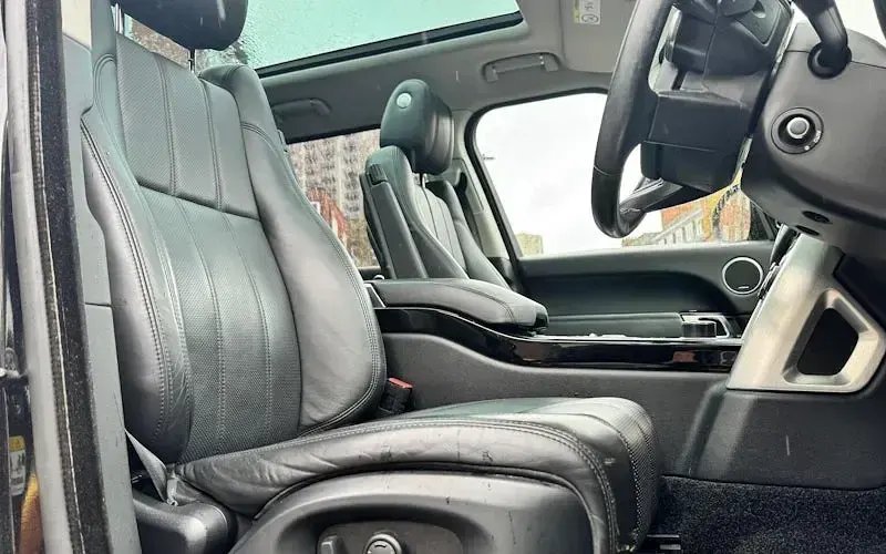 Used Land Rover Range Rover Vogue 258 HP (189 kW) 2015 Black SUV