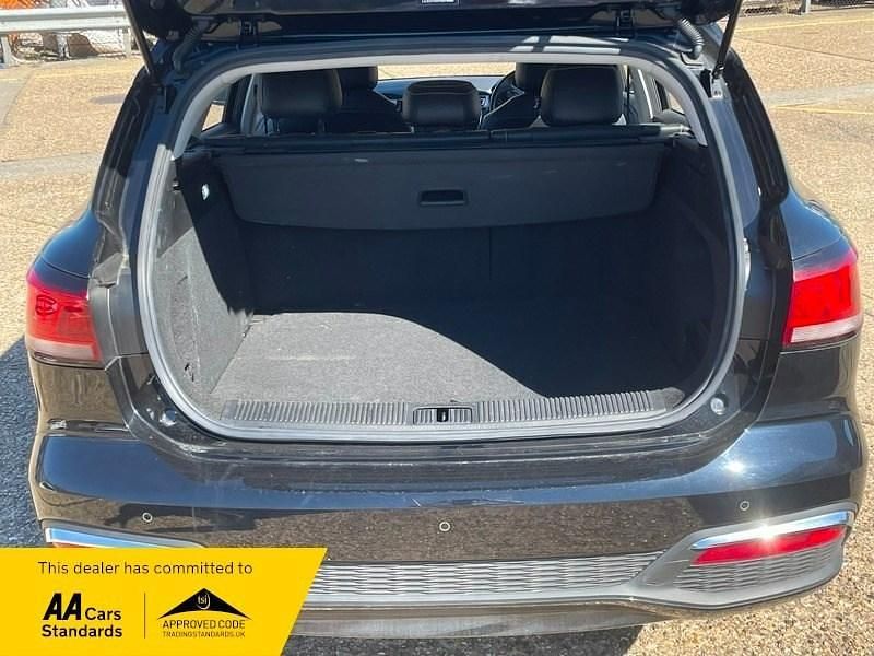 Used MG MG5 EV Exclusive 114 kW (156 HP) 2022 Black Estate