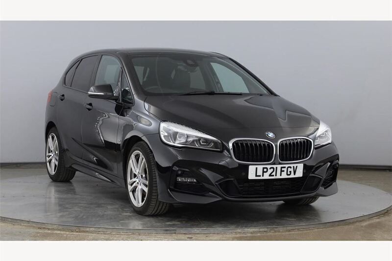 Black sapphire metallic paint Used 2021 BMW 218 M Sport Estate | £17,250 (Fair price) - Image 1/4