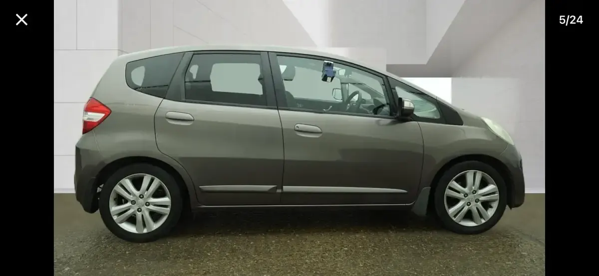 Używany Honda Jazz EX 99 KM (72 kW) 2012 Brązowy Hatchback
