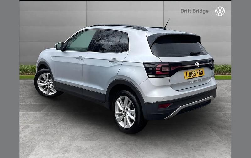 Used VW T-Cross SE 115 HP (84 kW) 2019 Silver SUV