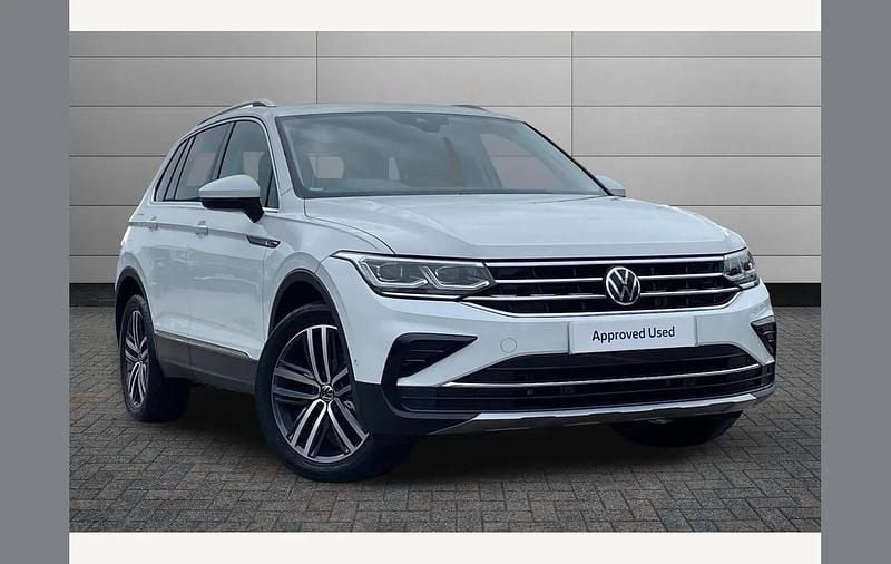 Used VW Tiguan Elegance 150 HP (110 kW) 2022 Pure white SUV