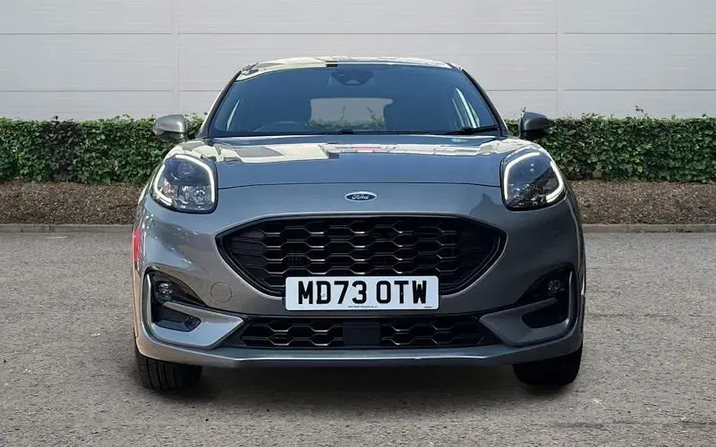 Used Ford Puma ST-Line 125 HP (91 kW) 2023 Silver SUV