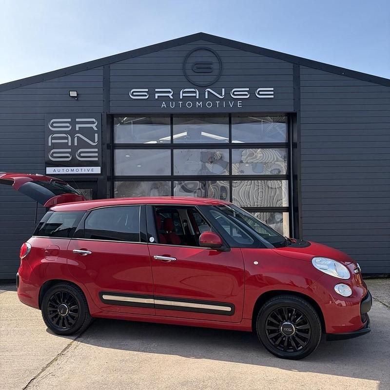 Gebraucht Fiat 500L Pop Star 105 PS (77 kW) 2014 Rot Van / Kleinbus