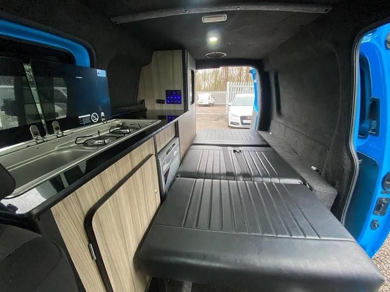 Used VW Caddy Maxi Startline 102 HP (75 kW) 2016 Blue MPV