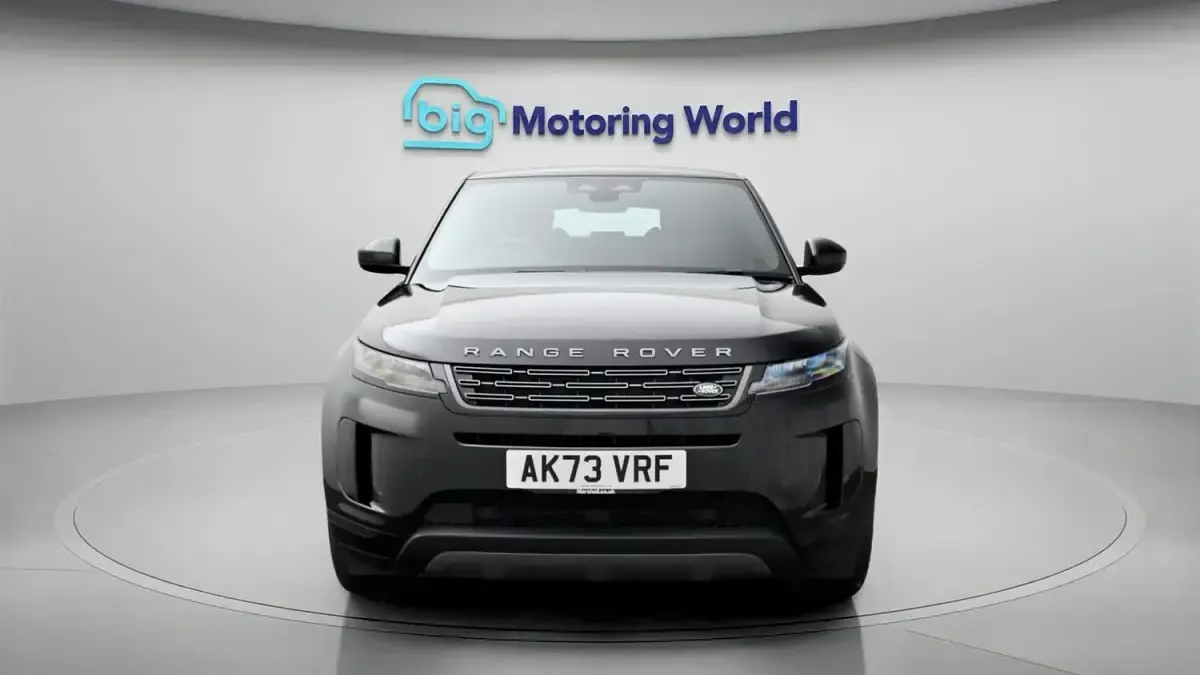 Used Land Rover Range Rover evoque S 163 HP (119 kW) 2023 Black SUV