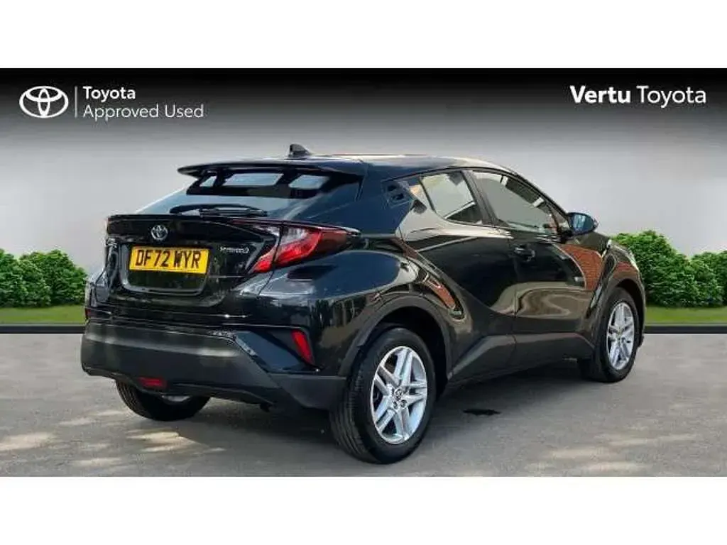 Używany Toyota C-HR 122 KM (89 kW) 2023 SUV