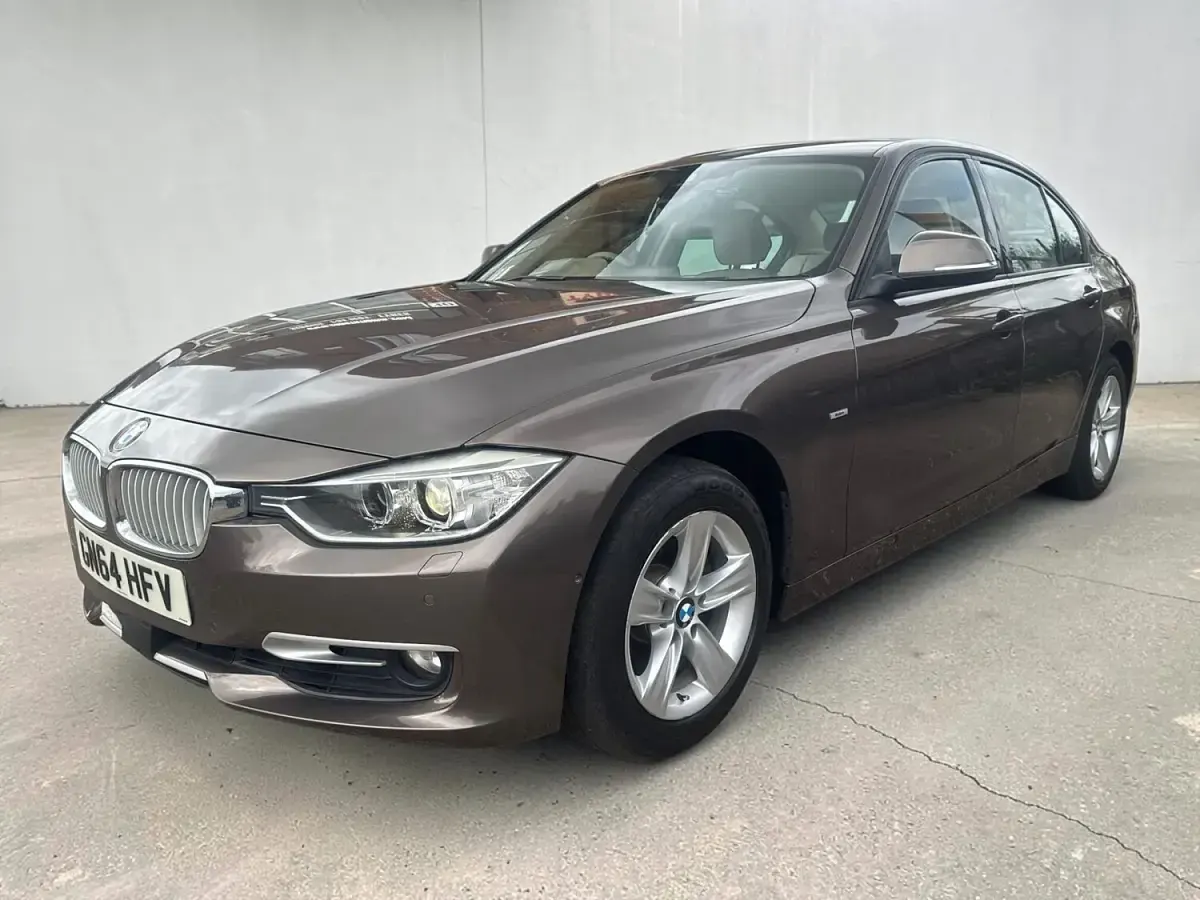 Used BMW 320 184 HP (135 kW) 2014 Brown Sedan