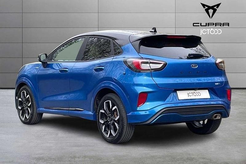 Usado Ford Puma ST-Line X 153 HP (112 kW) 2020 Azul SUV