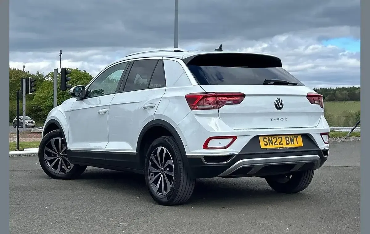 Begagnad VW T-Roc Style 110 HK (80 kW) 2022 Vit SUV