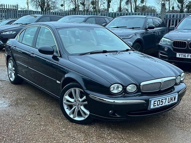 Black Used 2007 Jaguar X-type SE Sedan | £2,490 (Super price) - Image 1/4
