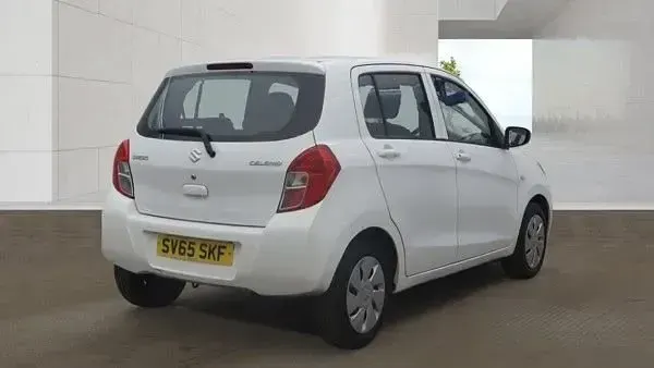 Used Suzuki Celerio 68 HP (50 kW) 2015 White Hatchback