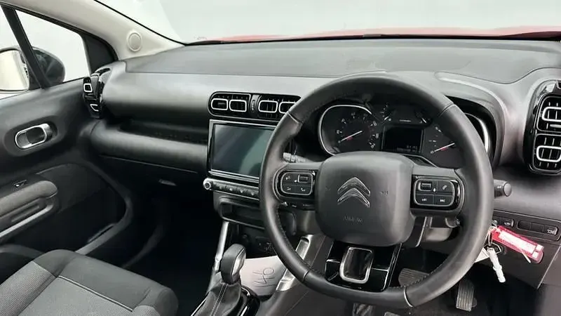 Gebraucht Citroën C3 Aircross PureTech 130 PS (95 kW) 2023 Rot SUV